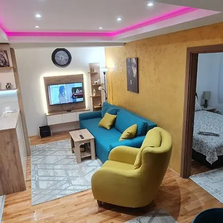 Petar I Dunja Apartamento Vranje