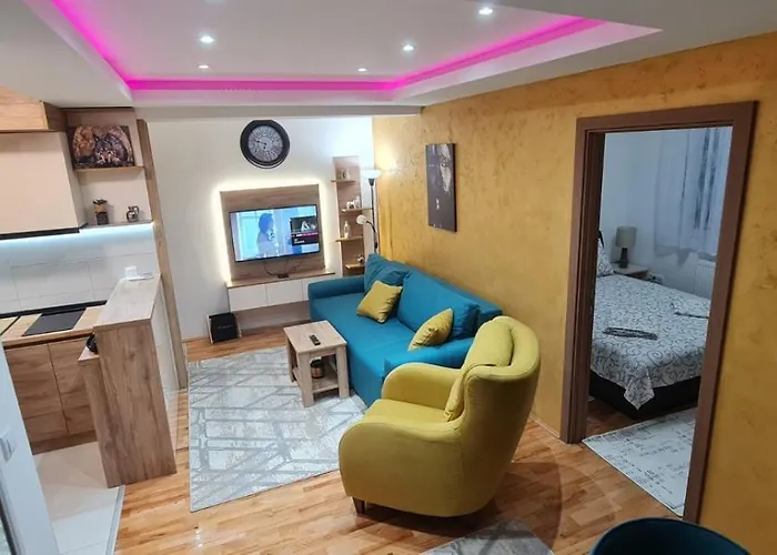 Petar I Dunja דירה וראנג'ה